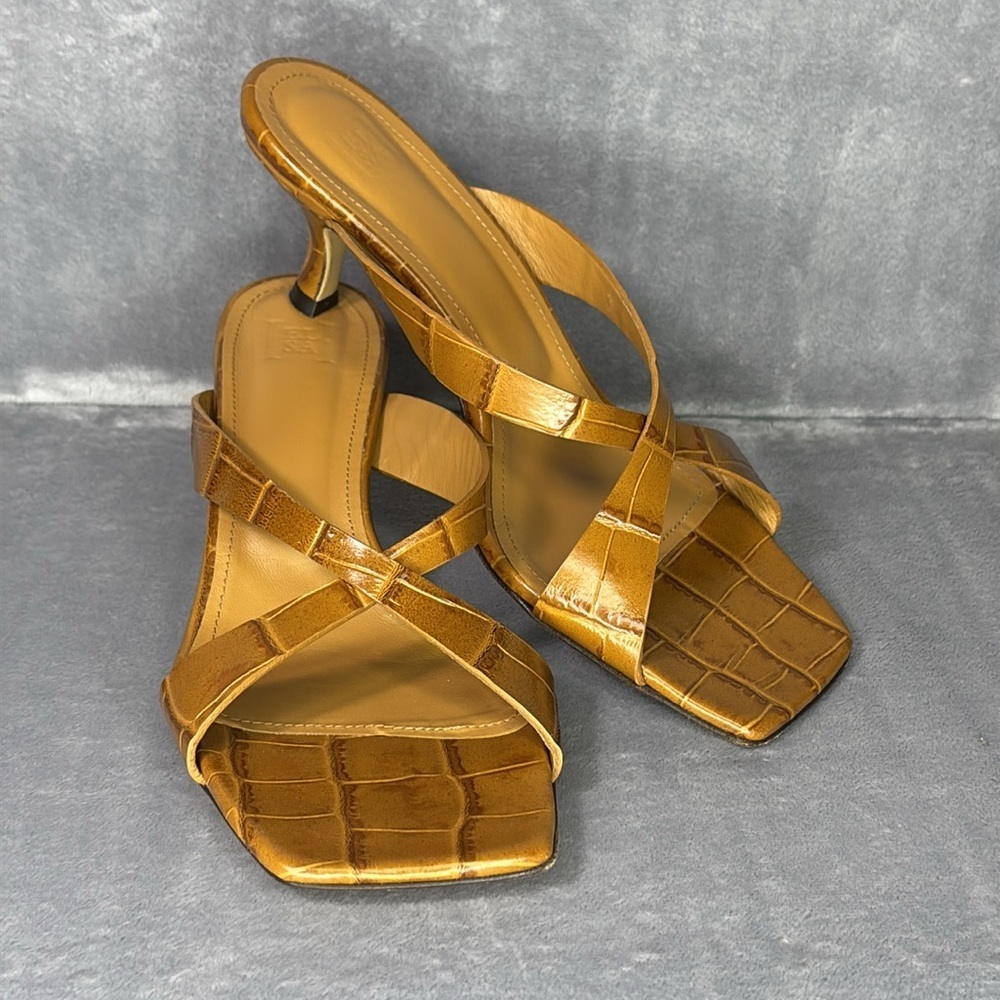 Helsa X Band Kitten Heel Croc Embossed Leather Mule Tan Size 6